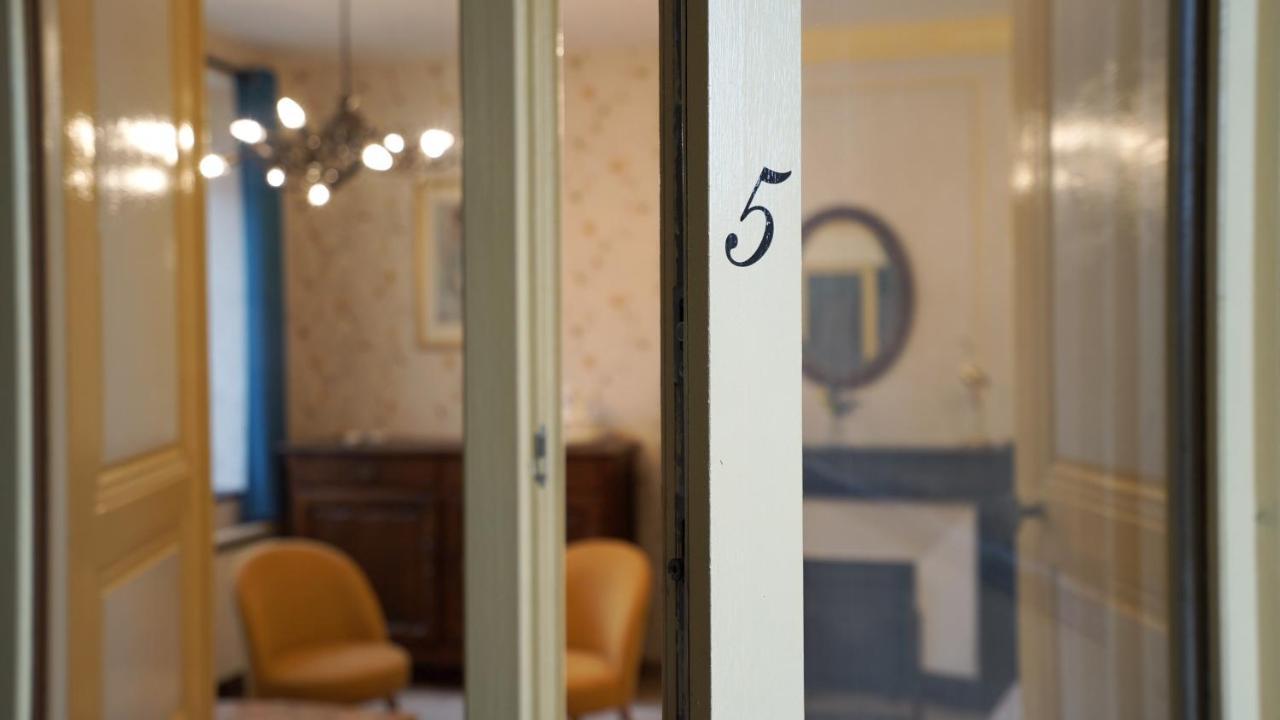 Rozoy-sur-Serre Au Chapitre Bed & Breakfast エクステリア 写真