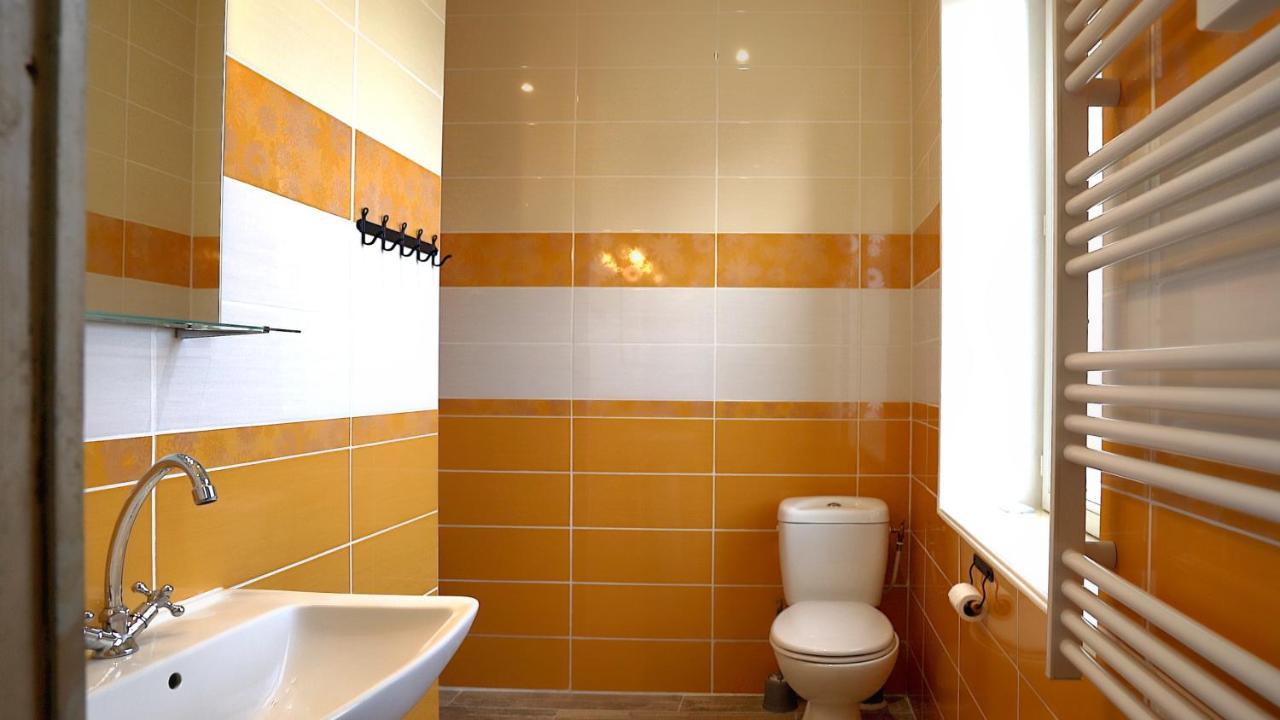 Rozoy-sur-Serre Au Chapitre Bed & Breakfast エクステリア 写真